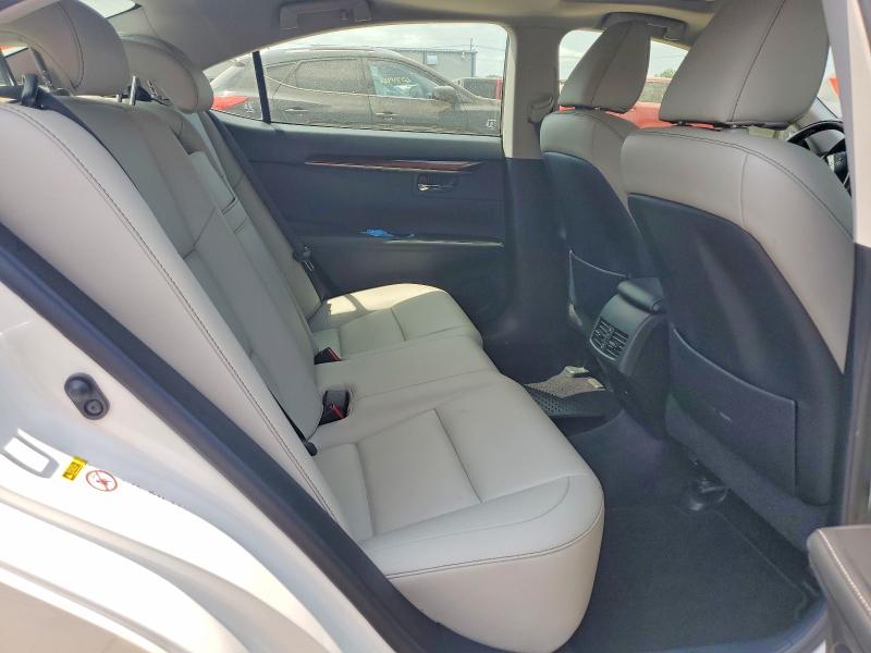60945076 :رقم المزاد ، JTHBK1GG6D2004610 vin ، 2013 Lexus Es مزاد بيع