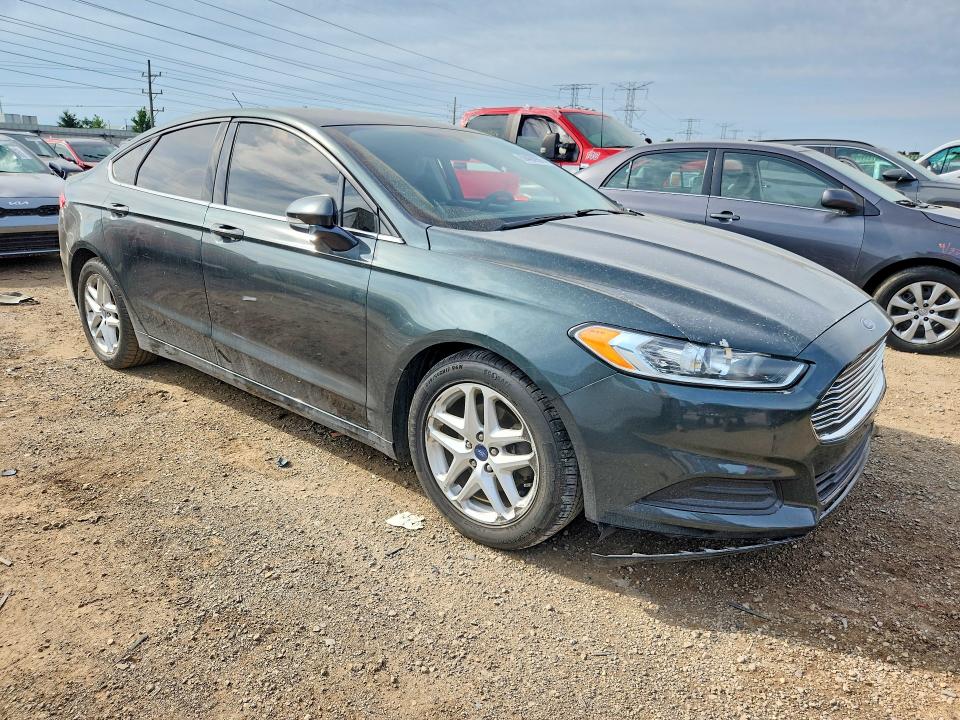 60460956 :رقم المزاد ، 1FA6P0H71F5117126 vin ، 2015 Ford Fusion مزاد بيع