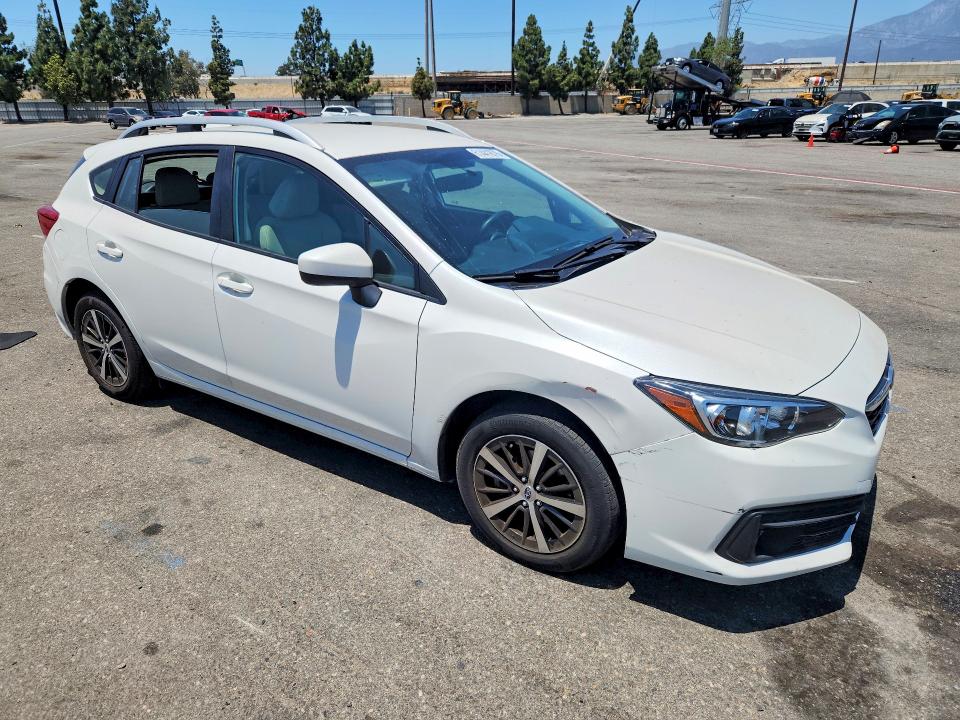 61441876 :رقم المزاد ، 4S3GTAV66L3716445 vin ، 2020 Subaru Impreza مزاد بيع