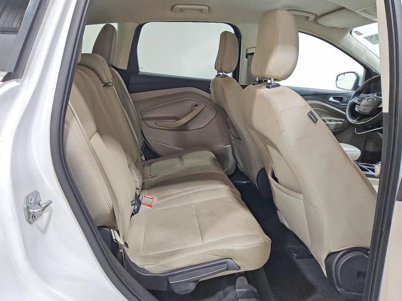 60245426 :رقم المزاد ، 1FMCU0GD2JUA60880 vin ، 2018 Ford Escape مزاد بيع