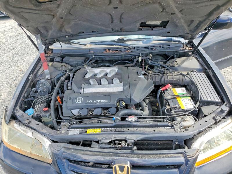 59743836 :رقم المزاد ، 1HGCG16552A064132 vin ، 2002 Honda Accord مزاد بيع