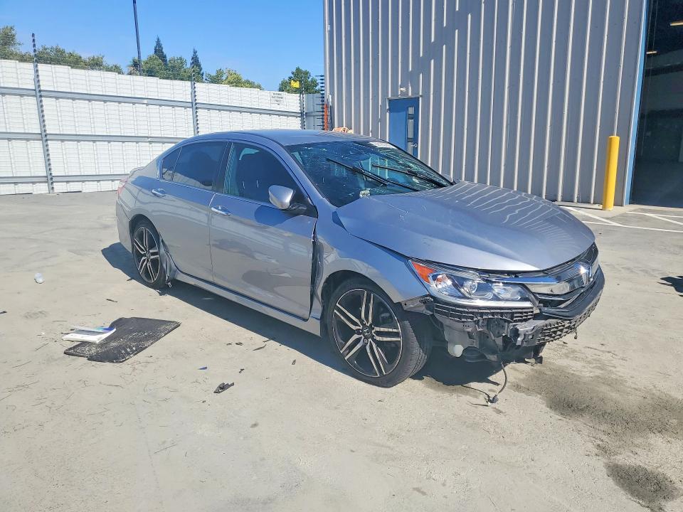 Продажа на аукционе авто 2016 Honda Accord, vin: 1HGCR2F60GA158984, номер лота: 62105366