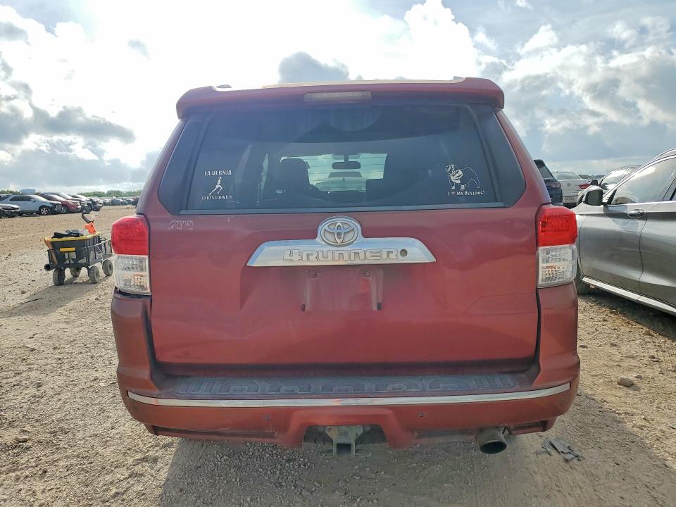 2011 Toyota 4runner მანქანა იყიდება აუქციონზე, vin: JTEZU5JR2B5015283, აუქციონის ნომერი: 59607276