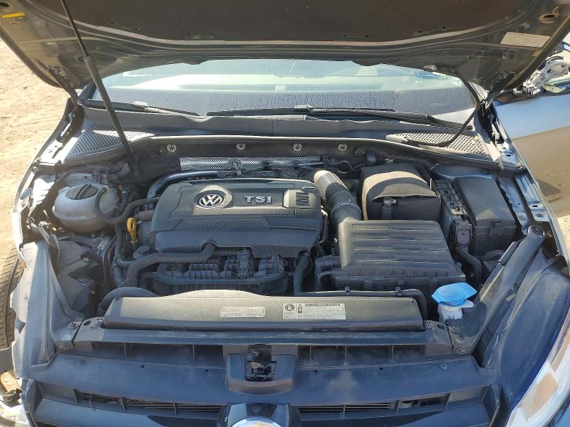 61558166 :رقم المزاد ، 3VW117AU5HM040110 vin ، 2017 Volkswagen Golf مزاد بيع