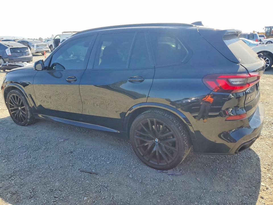 62445696 :رقم المزاد ، 5UXCR4C06M9G90488 vin ، 2021 Bmw X5 مزاد بيع