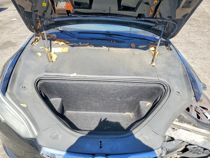 Продаж на аукціоні авто 2018 Tesla Model S, vin: 5YJSA1E23JF270669, номер лоту: 60679556