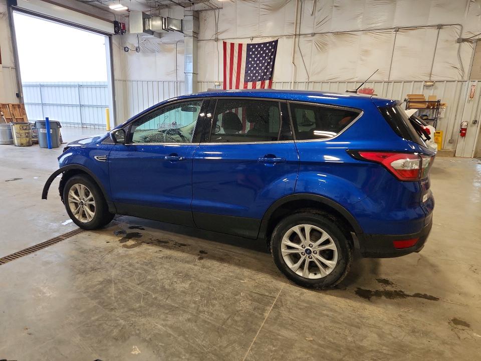 2017 Ford Escape მანქანა იყიდება აუქციონზე, vin: 1FMCU0GD0HUE92586, აუქციონის ნომერი: 62866486