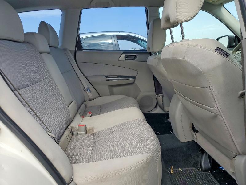 61438806 :رقم المزاد ، JF2SHABC7DG410260 vin ، 2013 Subaru Forester مزاد بيع