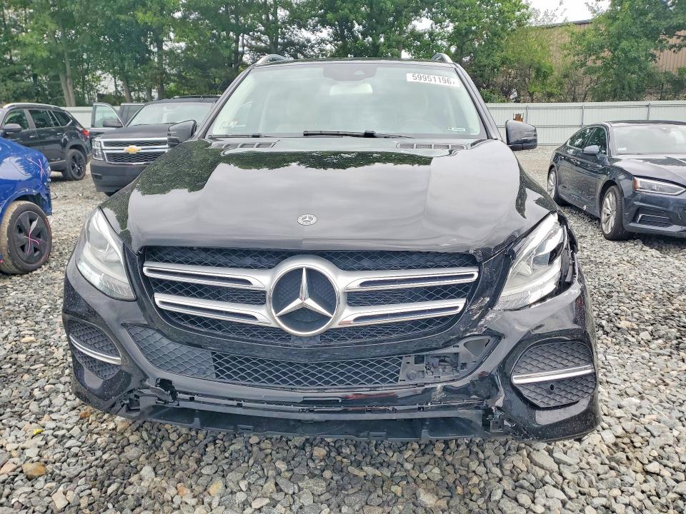 59951196 :رقم المزاد ، 4JGDA5HB5JB015371 vin ، 2018 Mercedes-benz Gle مزاد بيع