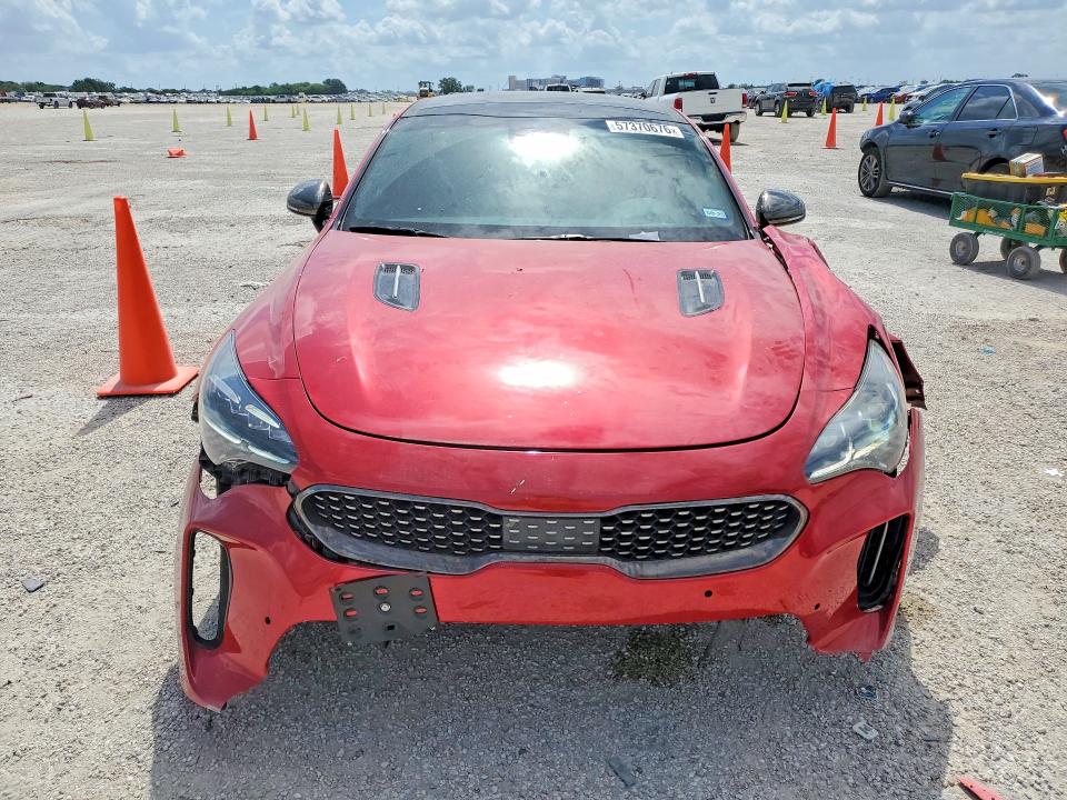 2018 Kia Stinger მანქანა იყიდება აუქციონზე, vin: KNAE55LC7J6040193, აუქციონის ნომერი: 57370676