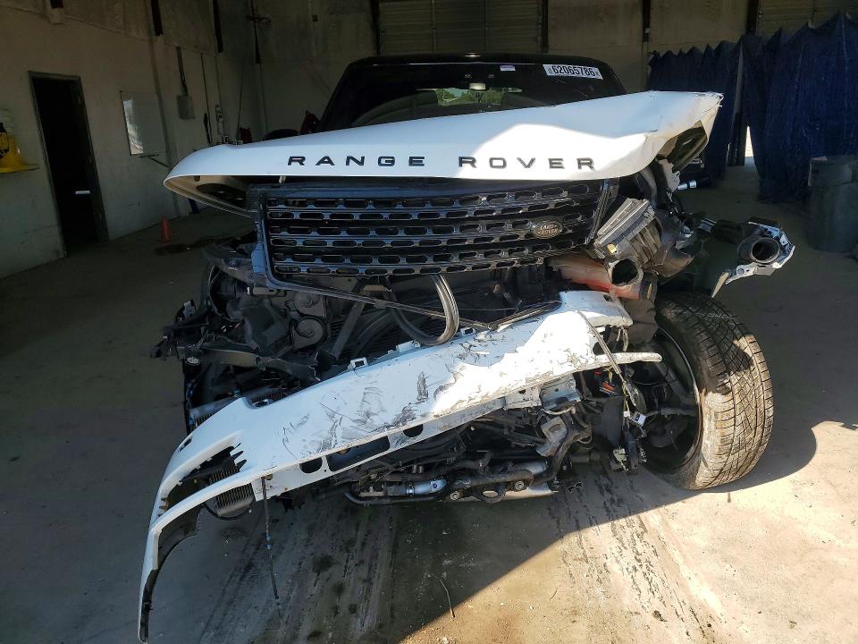 2017 Land Rover Range Rover მანქანა იყიდება აუქციონზე, vin: SALGS5FE9HA349472, აუქციონის ნომერი: 62065786