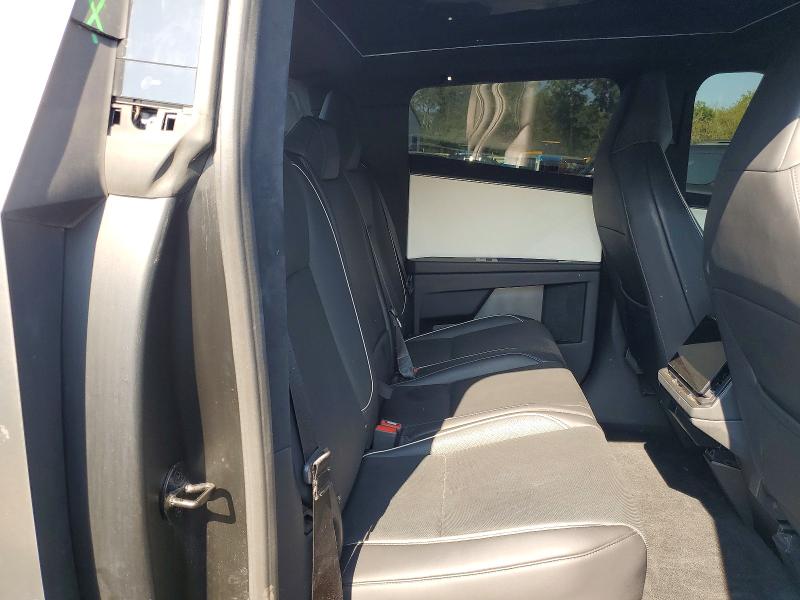 58383016 :رقم المزاد ، 7G2CEHED7RA012292 vin ، 2024 Tesla Cybertruck مزاد بيع