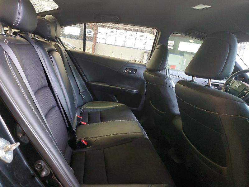60058856 :رقم المزاد ، 1HGCR2F5XHA039283 vin ، 2017 Honda Accord مزاد بيع