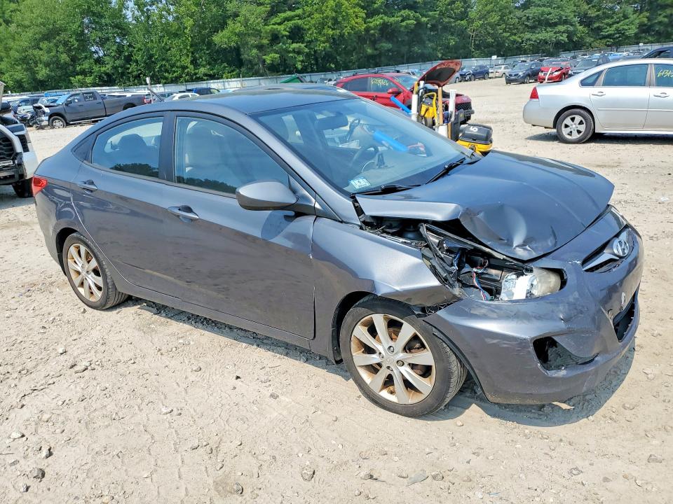 Продаж на аукціоні авто 2013 Hyundai Accent, vin: KMHCU4AE9DU379917, номер лоту: 61431946