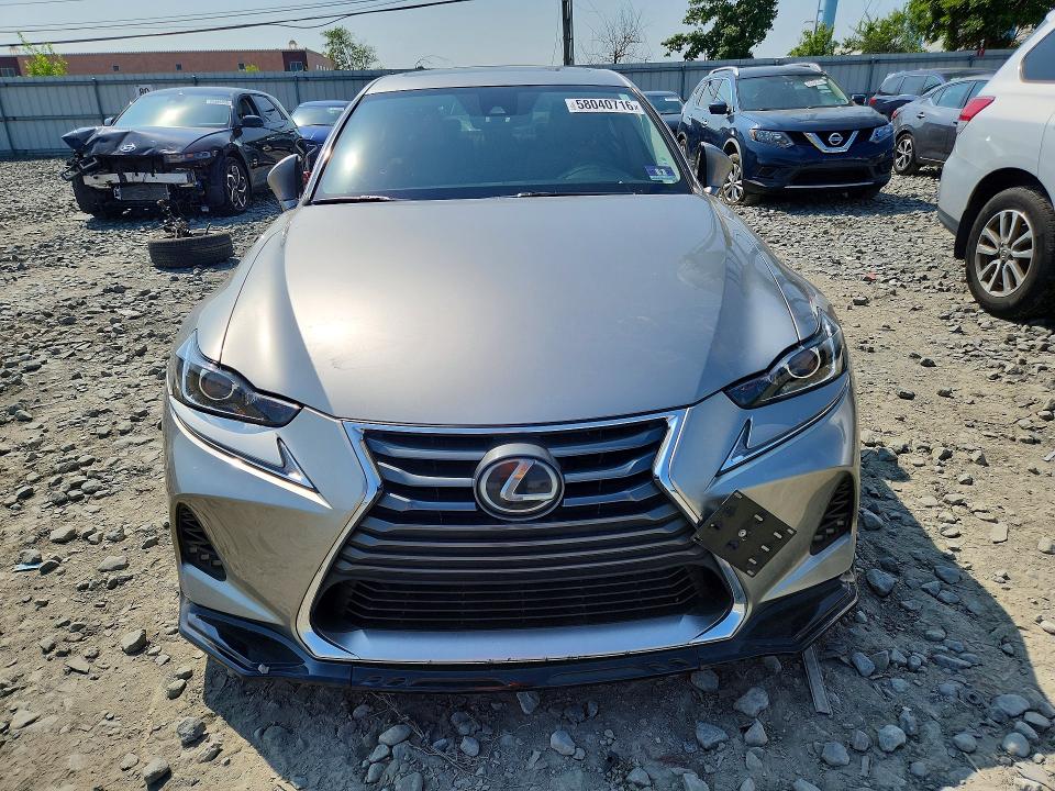 58040716 :رقم المزاد ، JTHCM1D2XH5021535 vin ، 2017 Lexus Is مزاد بيع