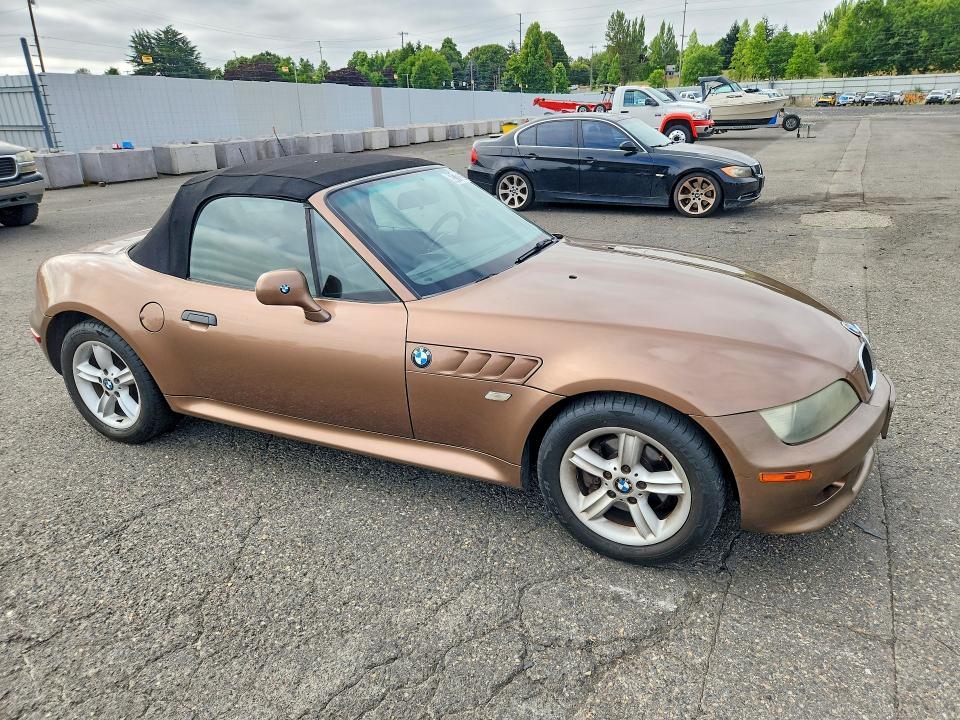 63172366 :رقم المزاد ، WBACN33491LM02420 vin ، 2001 Bmw Z3 مزاد بيع