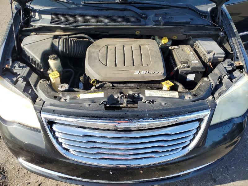 61107106 :رقم المزاد ، 2C4RC1CG4CR135053 vin ، 2012 Chrysler Town & Country مزاد بيع