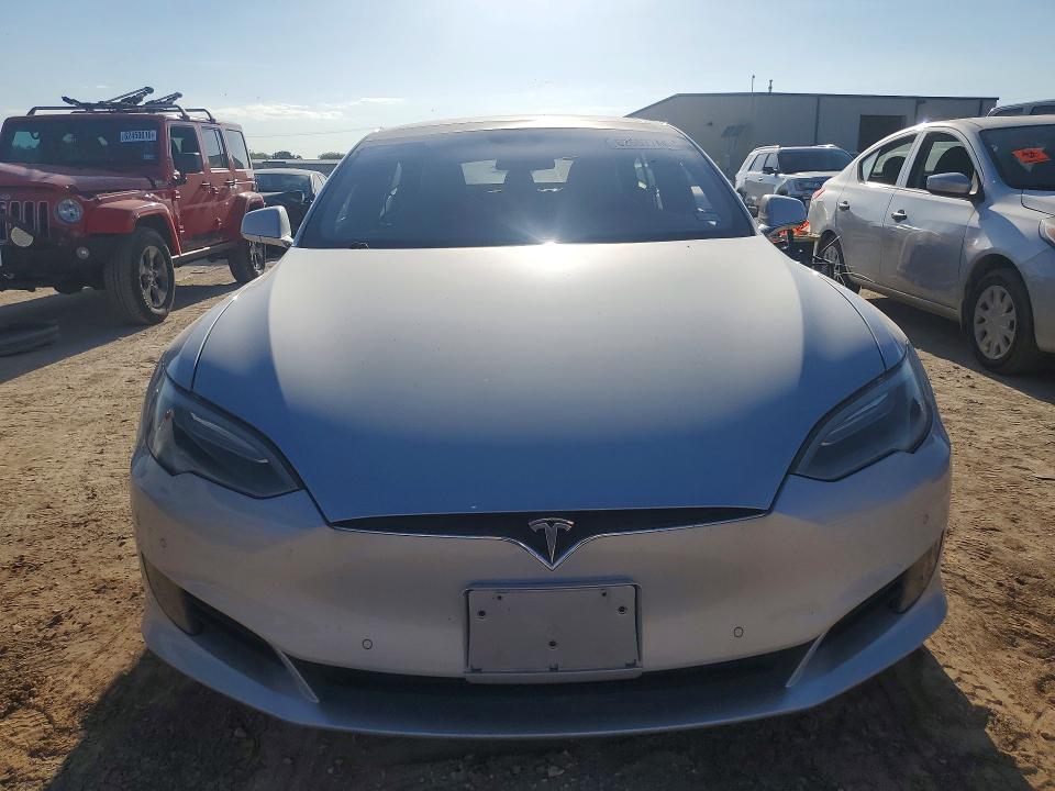 Продажа на аукционе авто 2016 Tesla Model S, vin: 5YJSA1E2XGF152546, номер лота: 62607746