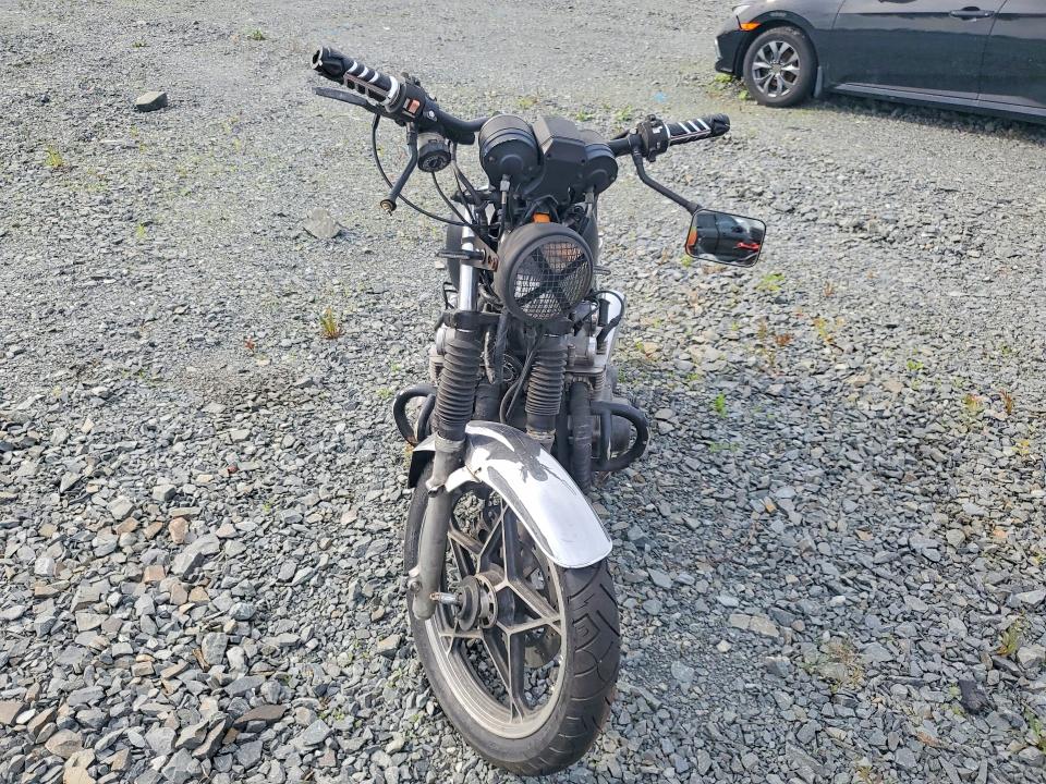 58228806 :رقم المزاد ، JS1GP71L8B2100117 vin ، 1981 Suzuki Gs650 مزاد بيع