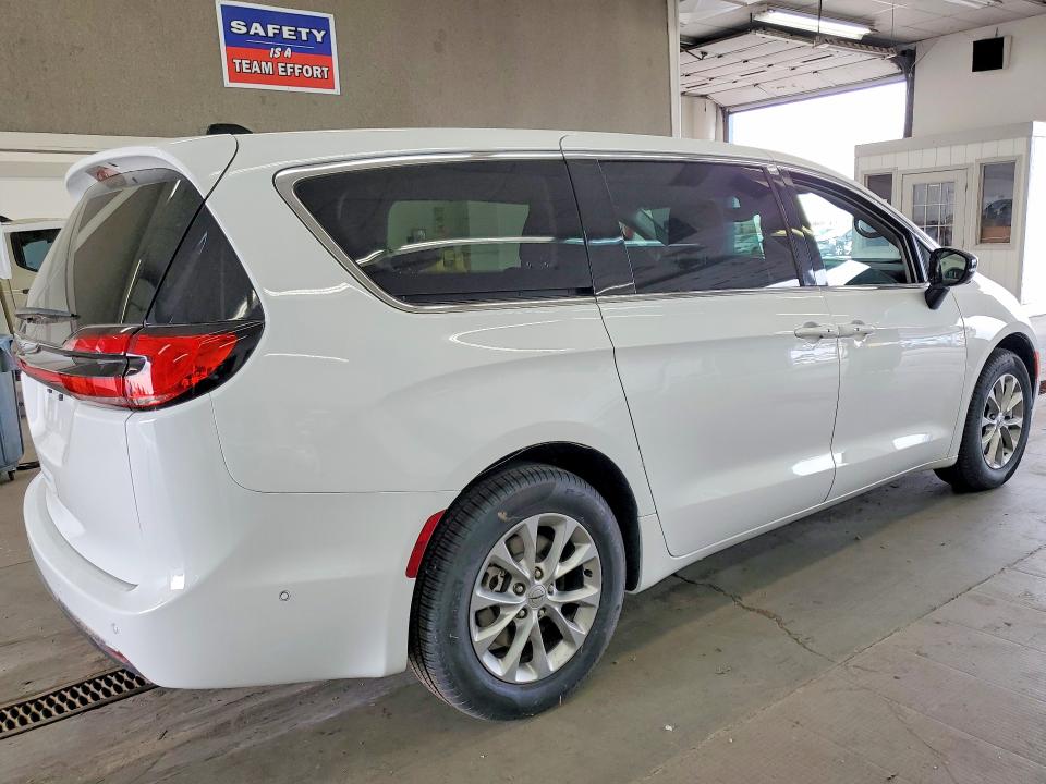Продаж на аукціоні авто 2024 Chrysler Pacifica, vin: 2C4RC3BG8RR181488, номер лоту: 61045036