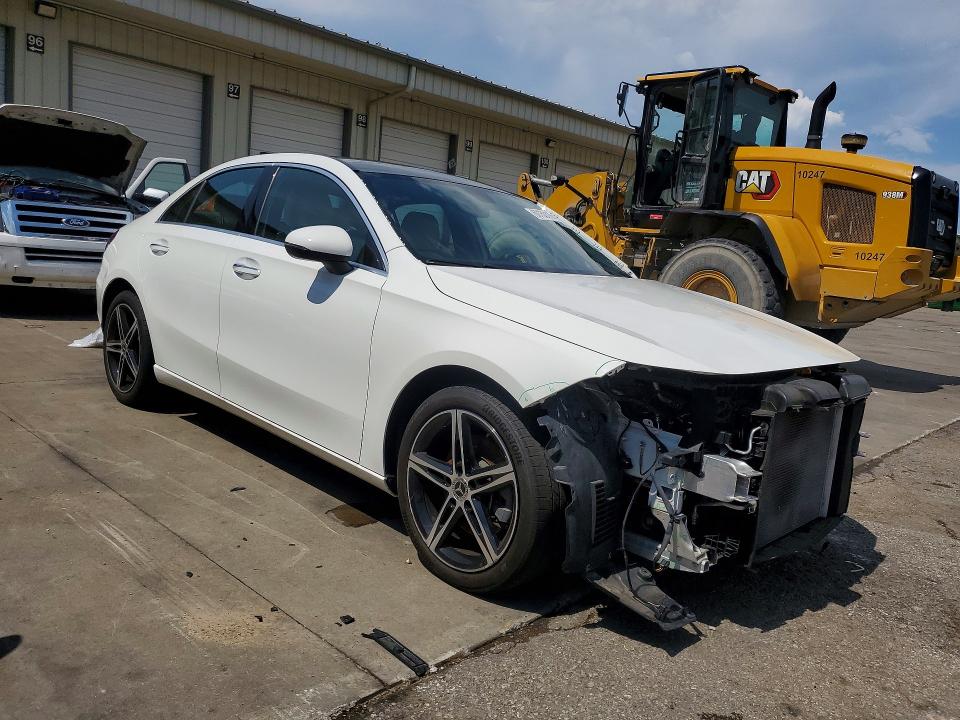2022 Mercedes-benz A მანქანა იყიდება აუქციონზე, vin: W1K3G4EB7NJ362859, აუქციონის ნომერი: 60153116