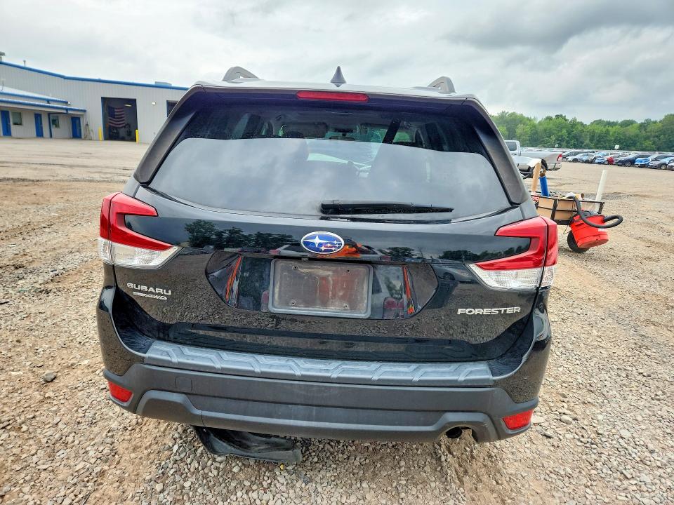 63056746 :رقم المزاد ، JF2SKAGC6KH514028 vin ، 2019 Subaru Forester مزاد بيع