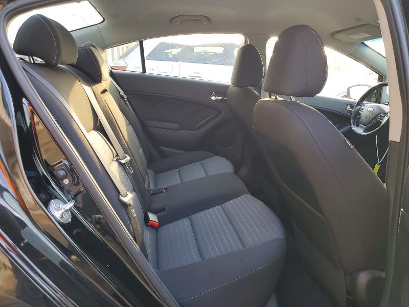 2015 Kia Forte მანქანა იყიდება აუქციონზე, vin: KNAFX4A81F5283356, აუქციონის ნომერი: 60245386