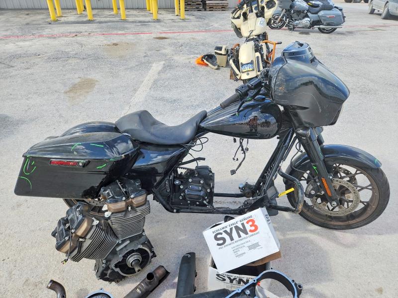 61334426 :رقم المزاد ، 1HD1ABL18PB627883 vin ، 2023 Harley-davidson Flhxst مزاد بيع