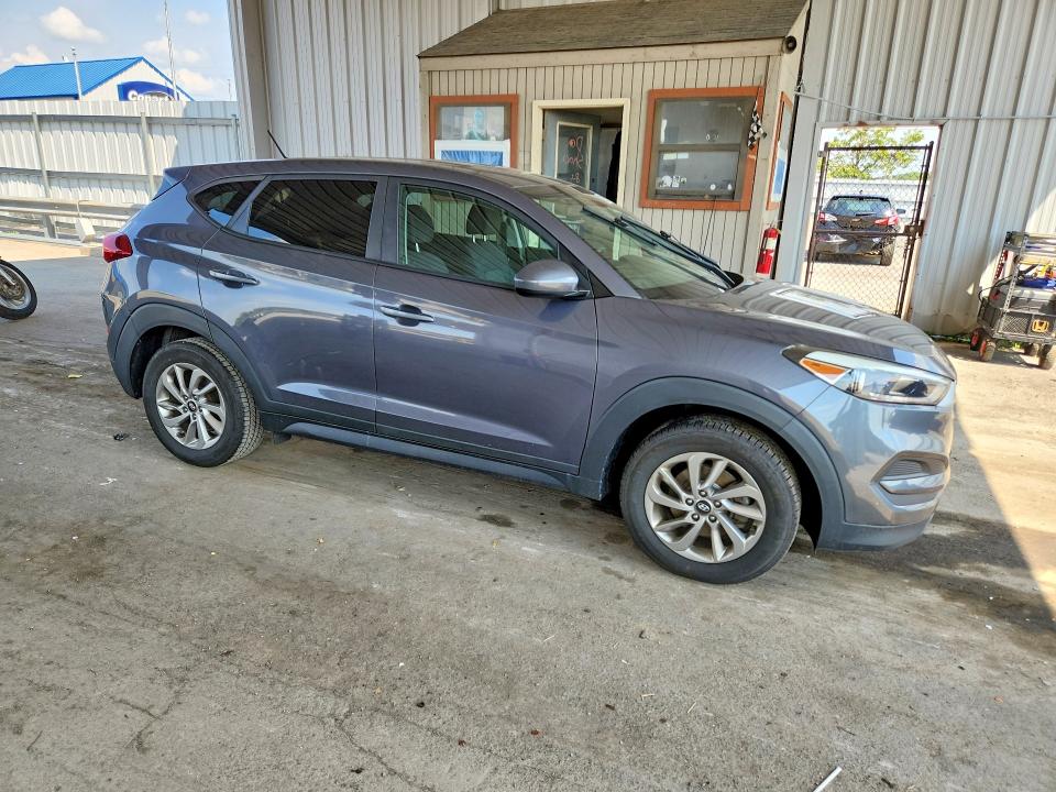 63183796 :رقم المزاد ، KM8J23A49JU786114 vin ، 2018 Hyundai Tucson مزاد بيع