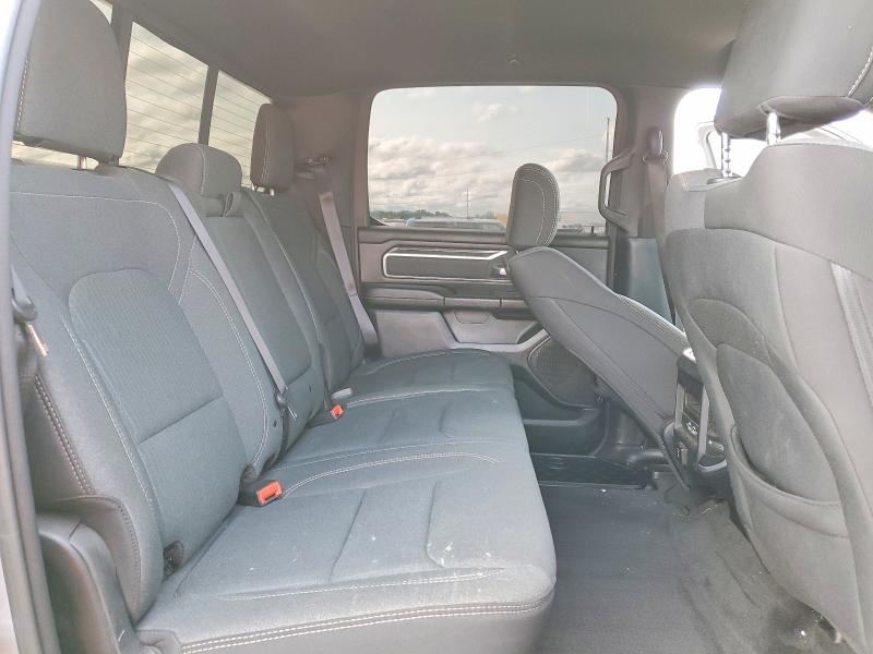 61042906 :رقم المزاد ، 1C6SRFFT4MN516879 vin ، 2021 Ram 1500 مزاد بيع