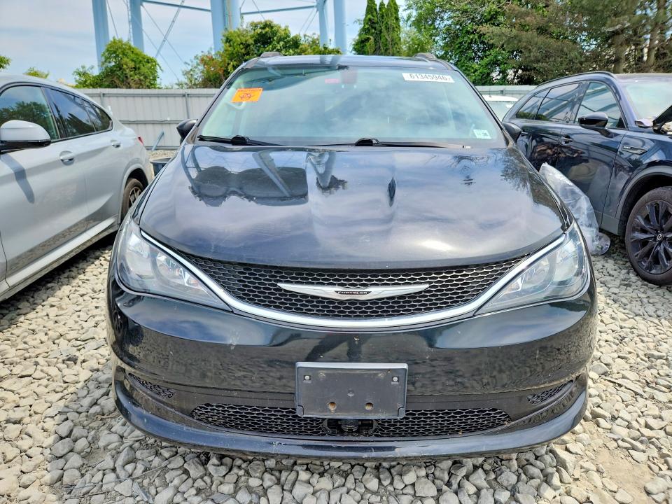 2021 Chrysler Voyager მანქანა იყიდება აუქციონზე, vin: 2C4RC1DG4MR516952, აუქციონის ნომერი: 61345946