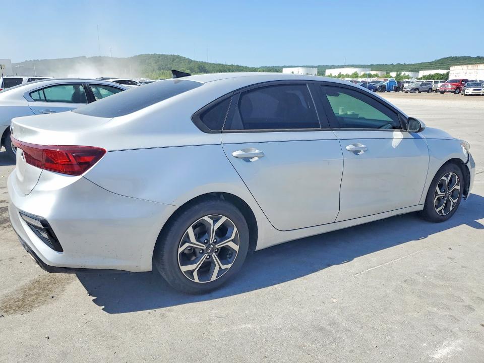 62528376 :رقم المزاد ، 3KPF24AD0LE246569 vin ، 2020 Kia Forte مزاد بيع