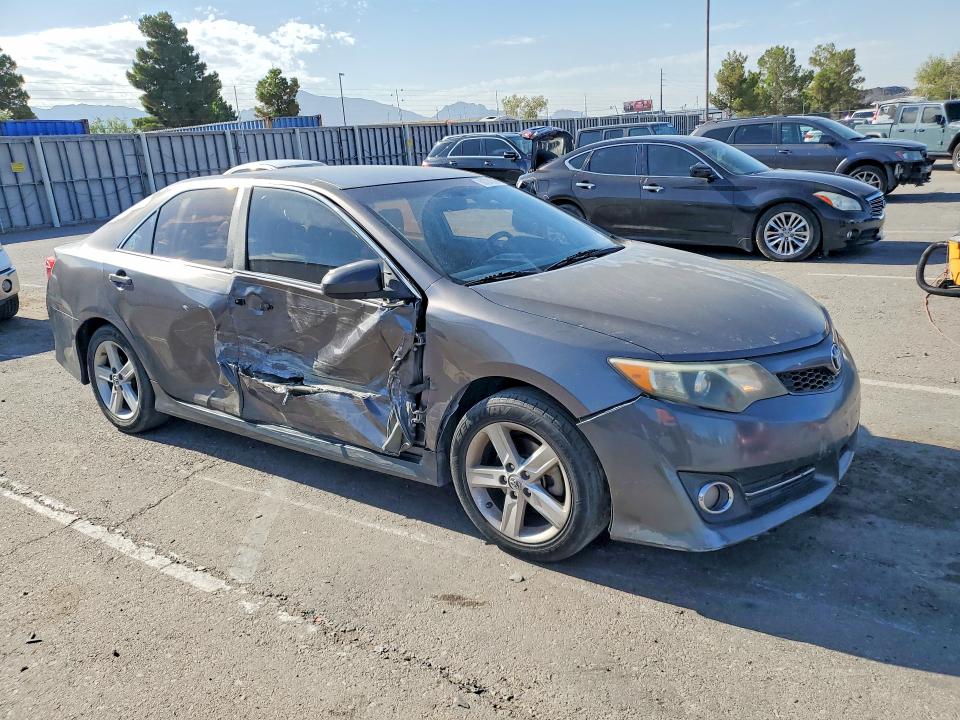 Aukcja sprzedaży 2014 Toyota Camry, vin: 4T1BF1FK1EU345152, numer aukcji: 60704506