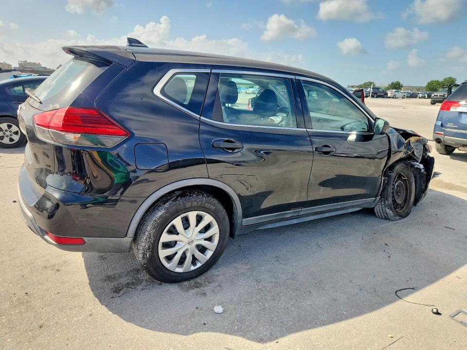 2017 Nissan Rogue მანქანა იყიდება აუქციონზე, vin: KNMAT2MT9HP608579, აუქციონის ნომერი: 60873966