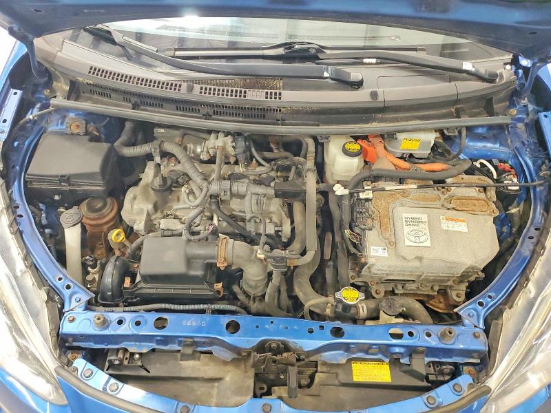 63045996 :رقم المزاد ، JTDKDTB34F1579860 vin ، 2015 Toyota Prius C مزاد بيع