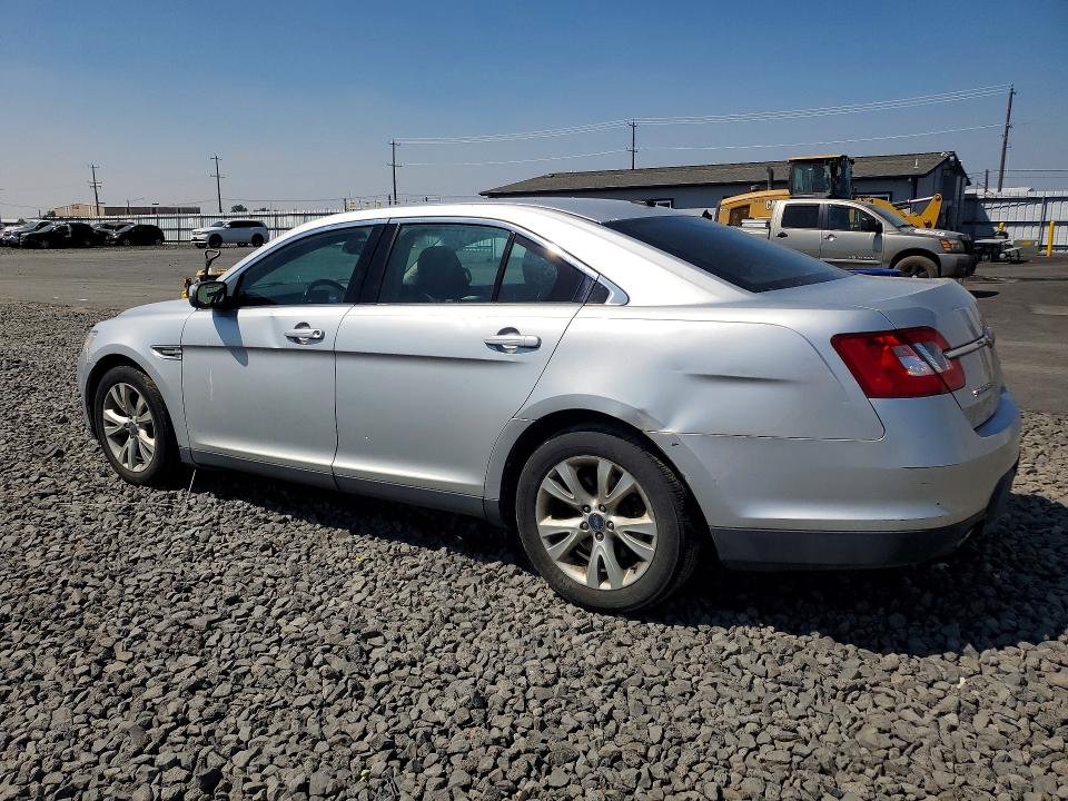 2010 Ford Taurus მანქანა იყიდება აუქციონზე, vin: 1FAHP2HW6AG107636, აუქციონის ნომერი: 62405736