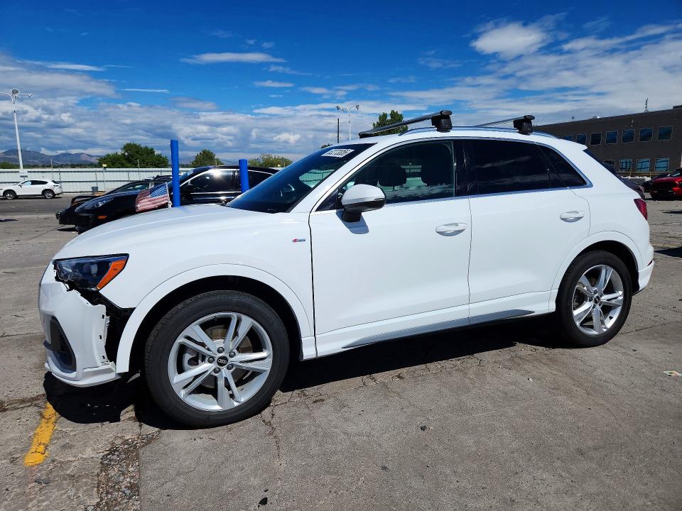 2022 Audi Q3 მანქანა იყიდება აუქციონზე, vin: WA1DECF36N1145366, აუქციონის ნომერი: 62273806