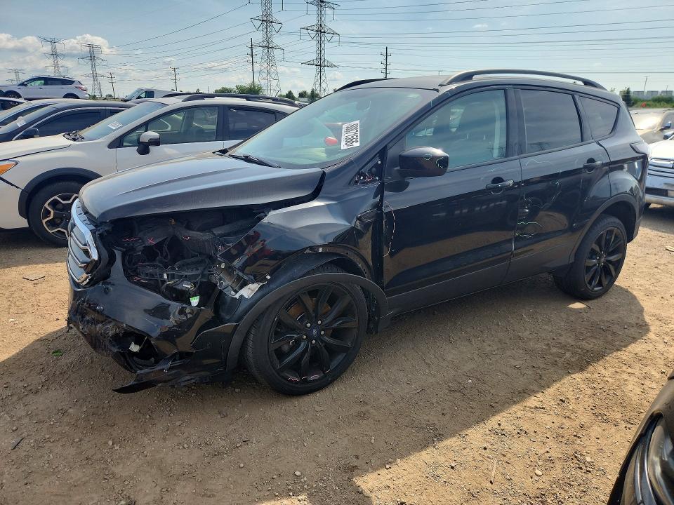 2017 Ford Escape მანქანა იყიდება აუქციონზე, vin: 1FMCU9GD1HUD52180, აუქციონის ნომერი: 60871566