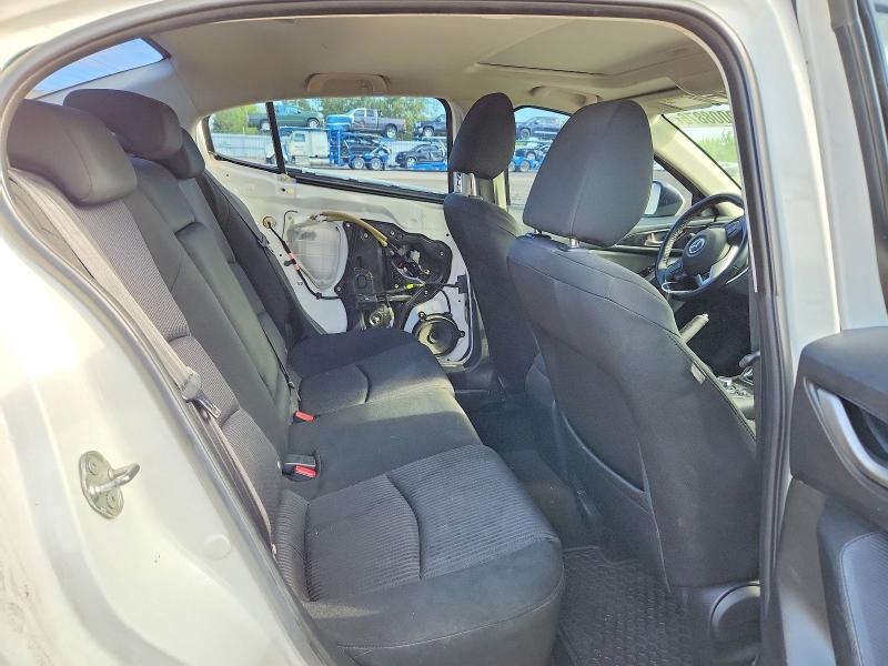 59008876 :رقم المزاد ، 3MZBM1V77FM132801 vin ، 2015 Mazda 3 مزاد بيع