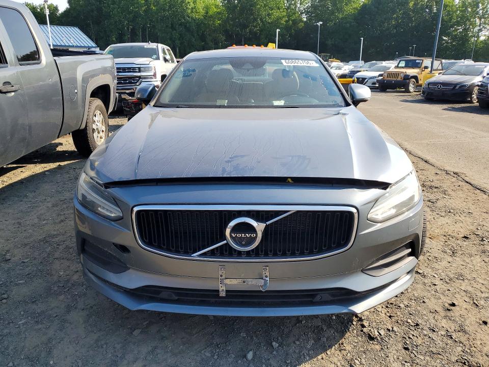 Продаж на аукціоні авто 2018 Volvo S90, vin: LVY992MK8JP020423, номер лоту: 60865706