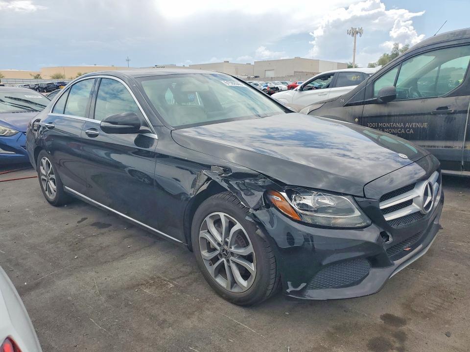 Продажа на аукционе авто 2018 Mercedes-benz C, vin: 55SWF4JB7JU258436, номер лота: 61582046