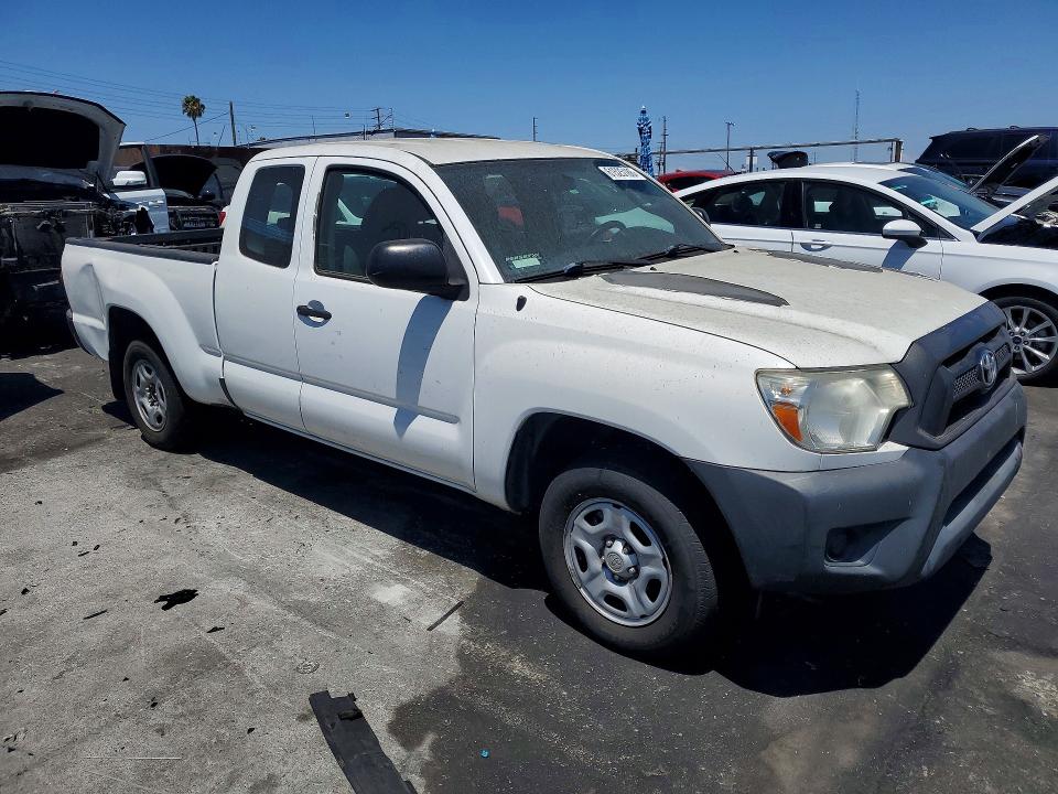 61525186 :رقم المزاد ، 5TFTX4CN9EX041510 vin ، 2014 Toyota Tacoma مزاد بيع