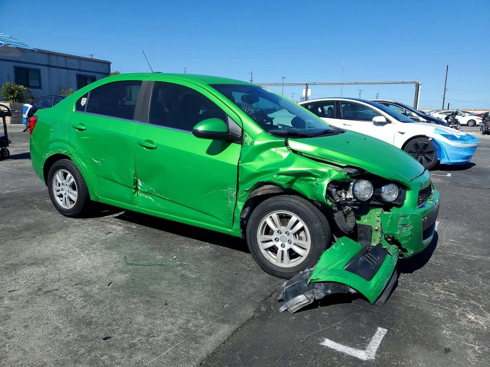 2015 Chevrolet Sonic მანქანა იყიდება აუქციონზე, vin: 1G1JC5SH6F4147106, აუქციონის ნომერი: 61818866