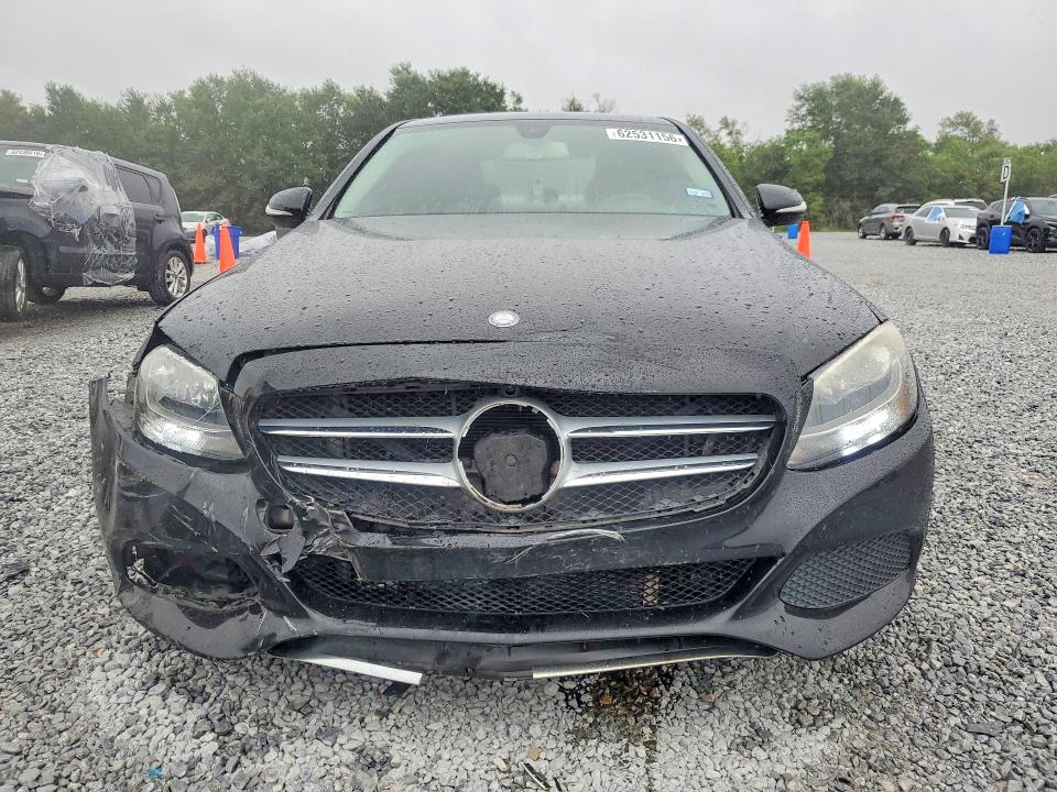 2015 Mercedes-benz C მანქანა იყიდება აუქციონზე, vin: 55SWF4JB5FU093252, აუქციონის ნომერი: 62531156