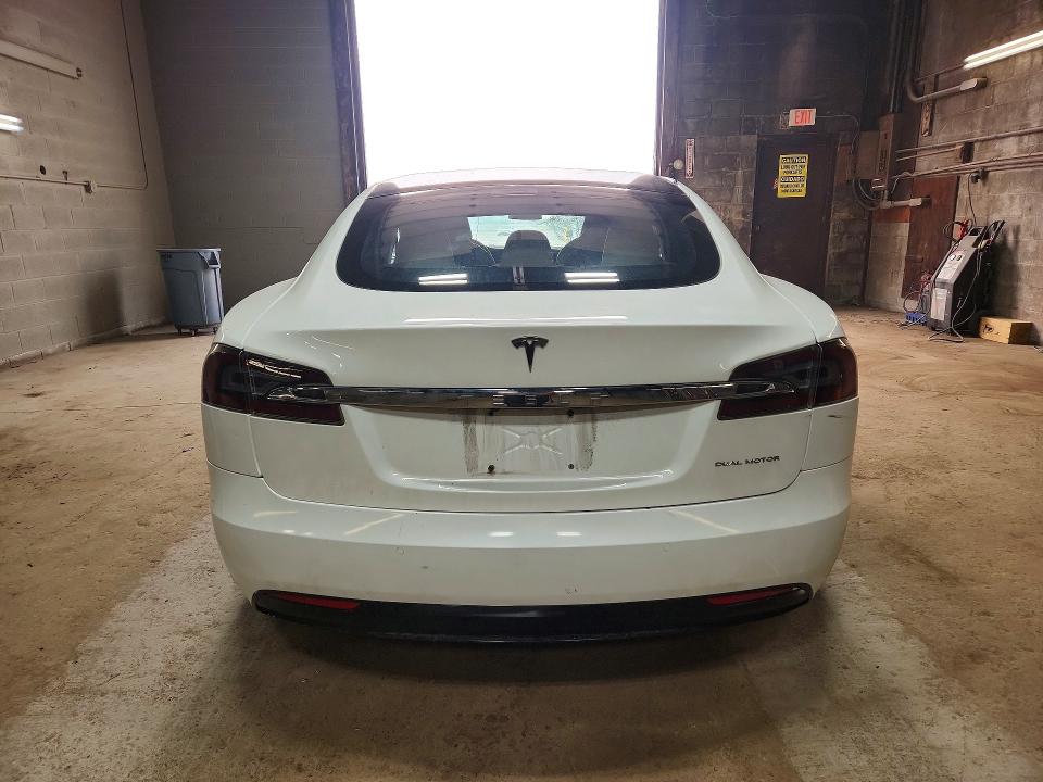 Продажа на аукционе авто 2019 Tesla Model S, vin: 5YJSA1E28KF340099, номер лота: 61049096