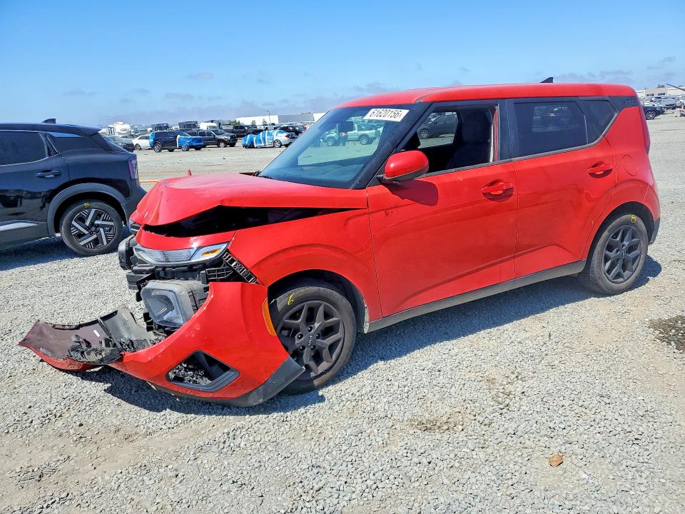 2022 Kia Soul მანქანა იყიდება აუქციონზე, vin: KNDJ23AU0N7184775, აუქციონის ნომერი: 61620156