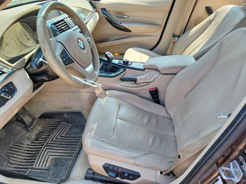 60328376 :رقم المزاد ، WBA3B9C52DF140800 vin ، 2013 Bmw 335 مزاد بيع