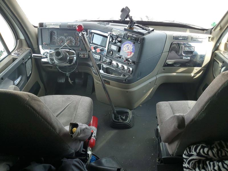 Продаж на аукціоні авто 2015 Freightliner Cascadia 125, vin: 1FUJGLBG4FLGD5507, номер лоту: 59993206
