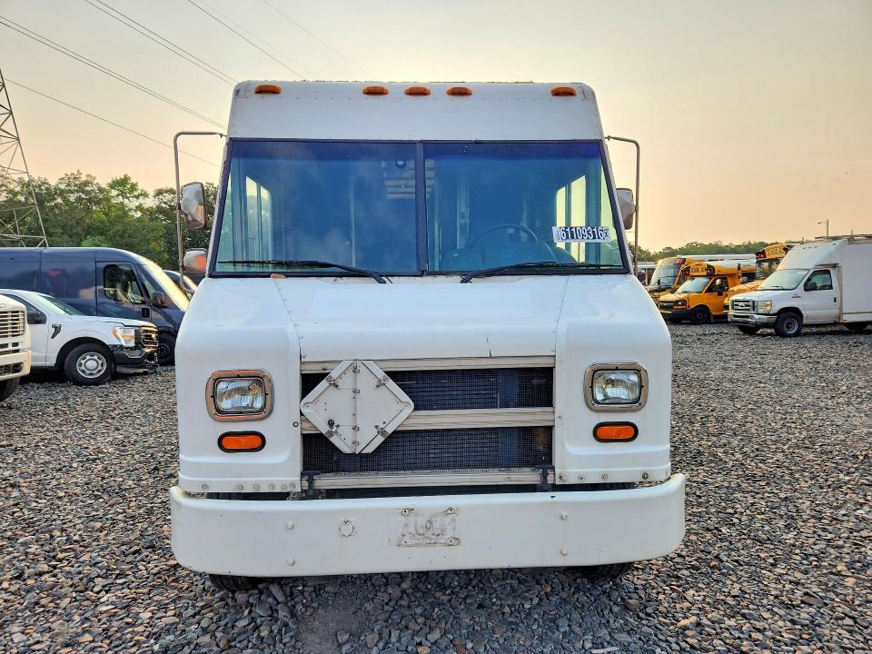Продаж на аукціоні авто 1998 Freightliner Chassis, vin: 4UZA4FF40WC932868, номер лоту: 61109316