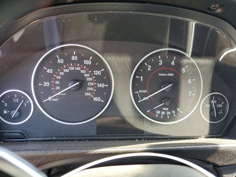 59711386 :رقم المزاد ، WBA8D9C57JA607735 vin ، 2018 Bmw 330 مزاد بيع